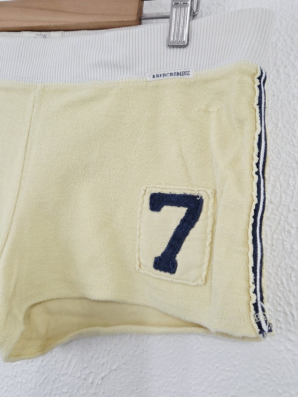 Abercrombie & Fitch Vintage Y2K Knit Track Shorts butter yellow 2000s Size Small - Picture 3 of 6